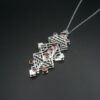 pendentif en argent sertit des spinelles